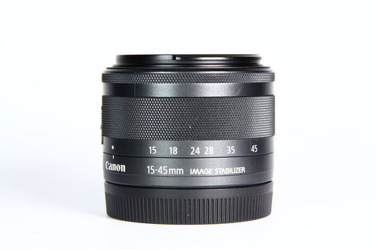 Lente CANON EF-M 15-45mm F3.5-6.3. Usado