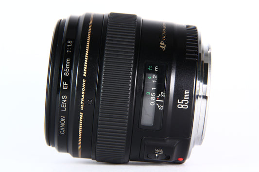 Lente Canon 85mm F:1.8 USM. Usado