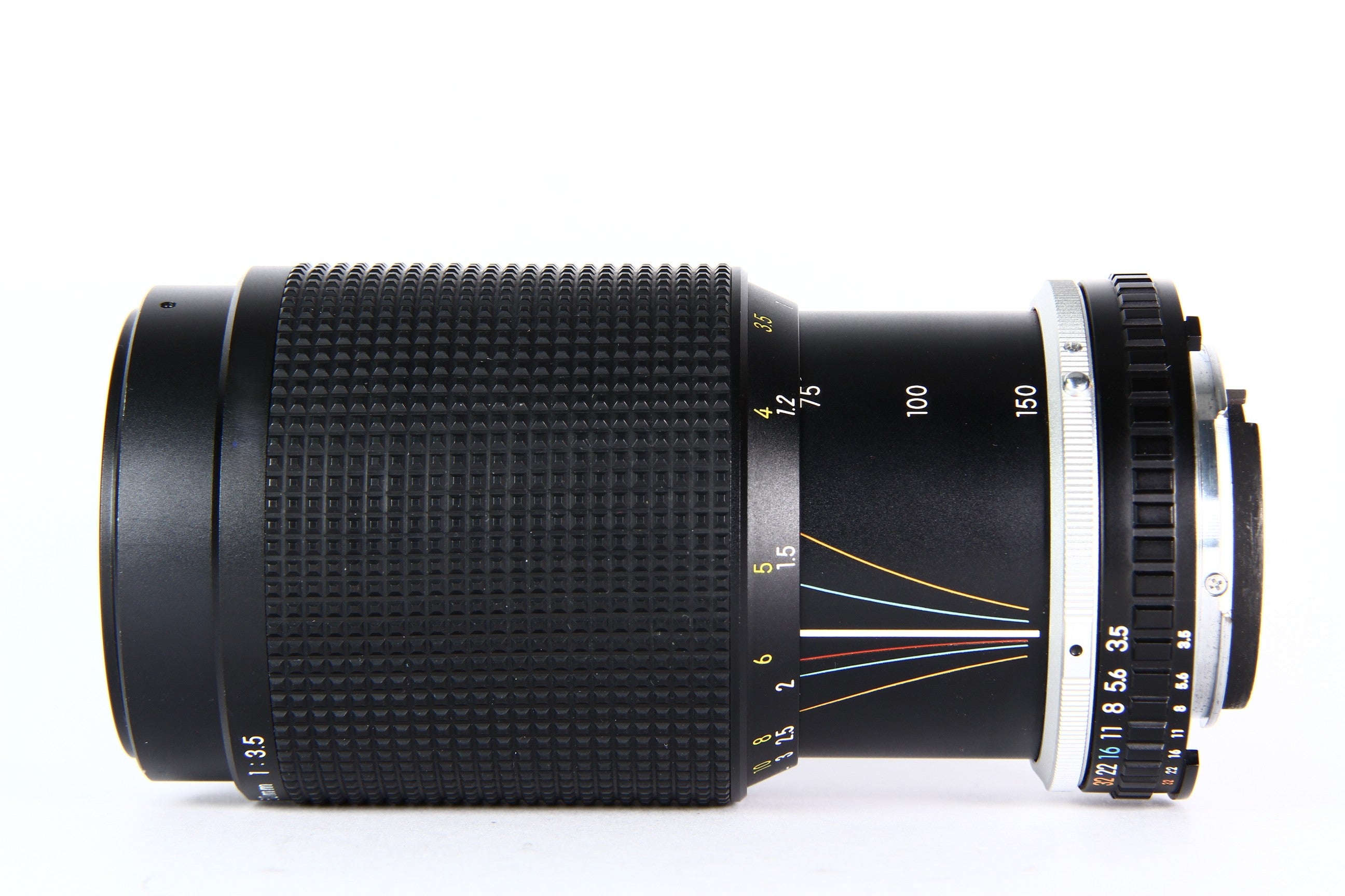 Lente NIKON 75-150mm F3.5. Vintage