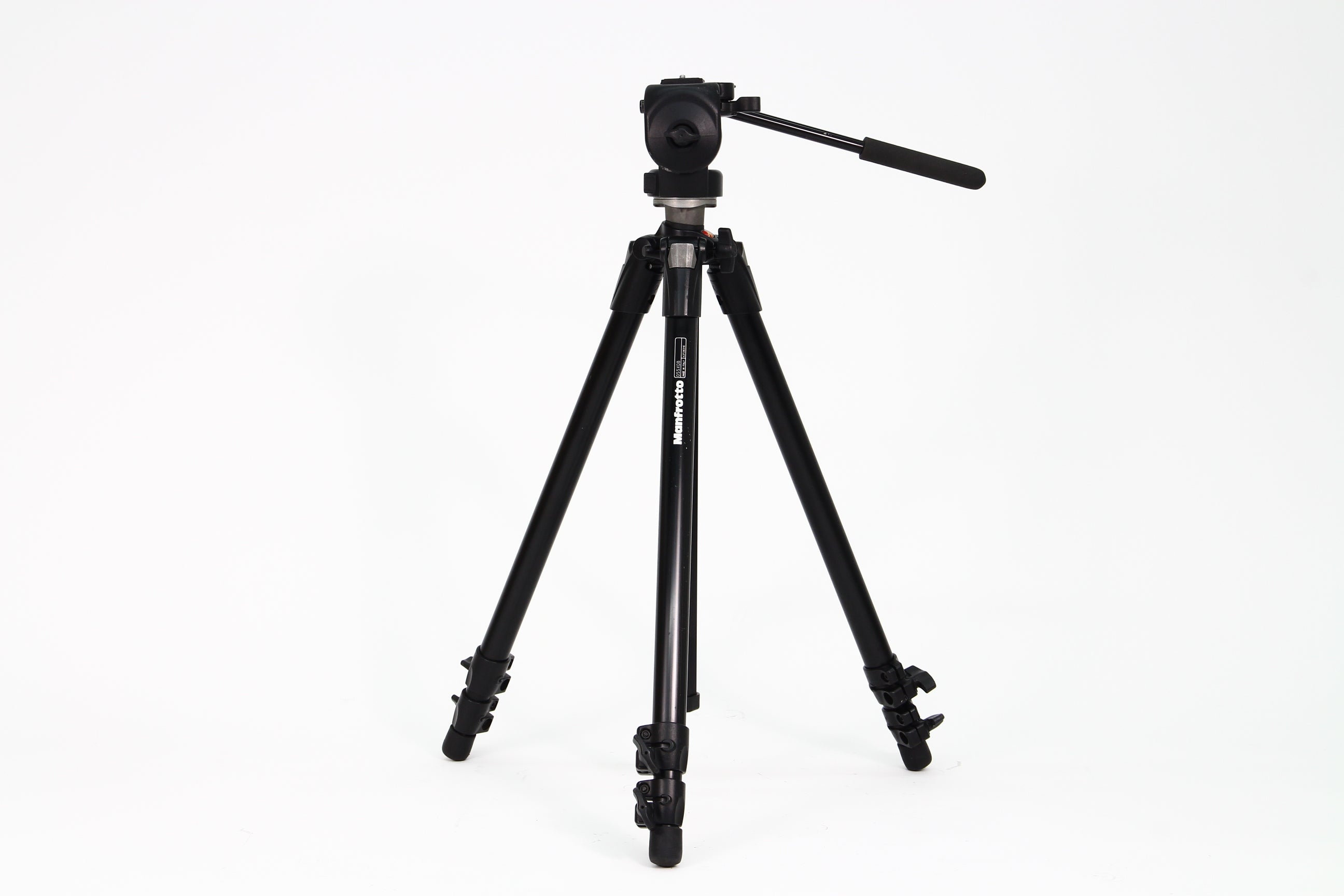 Trípode MANFROTTO 055XDB-128RC. Usado