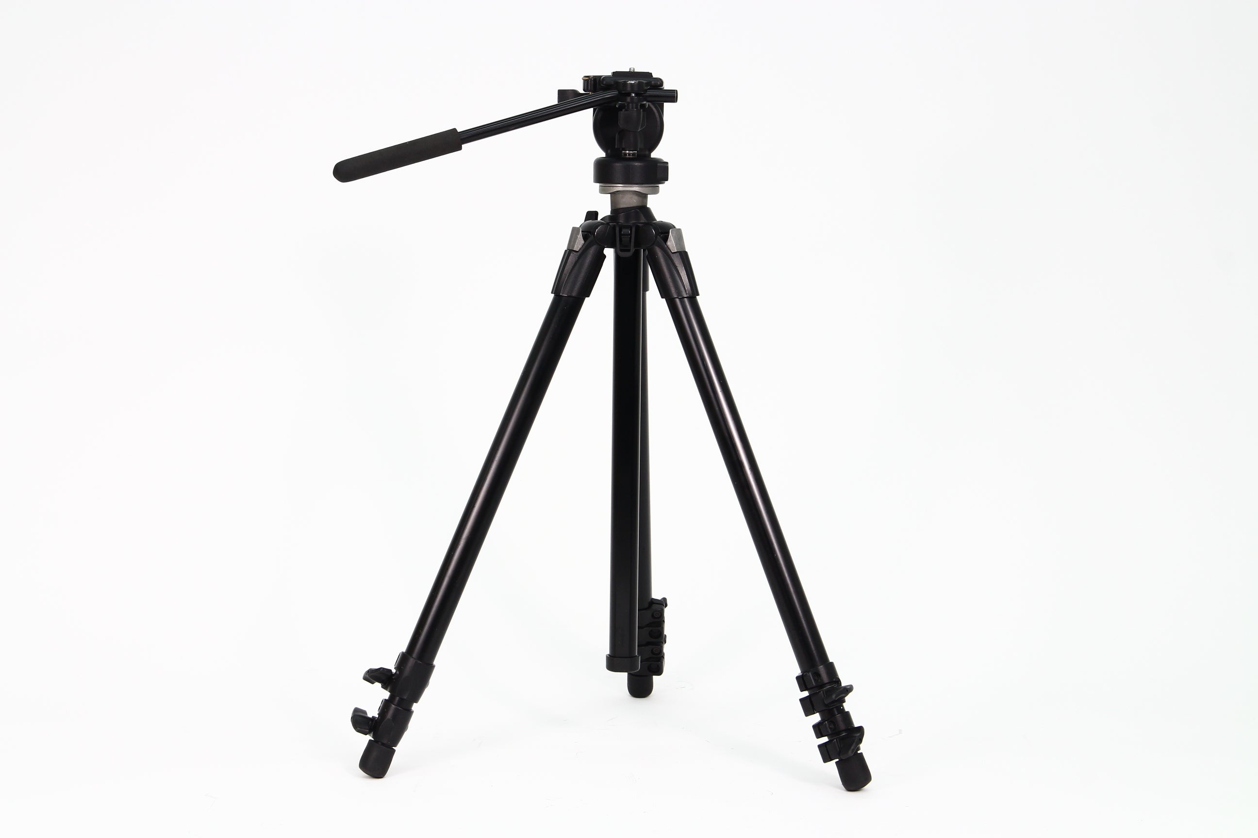 Trípode MANFROTTO 055XDB-128RC. Usado