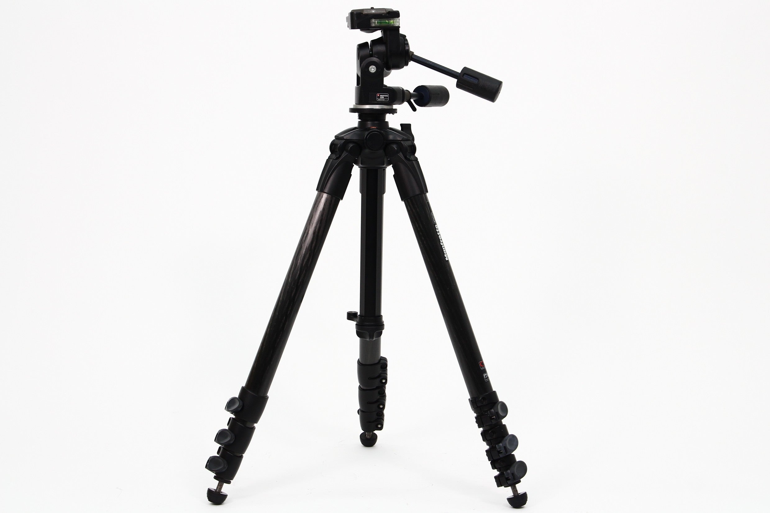 MANFROTTO MT057C4-229. Usado