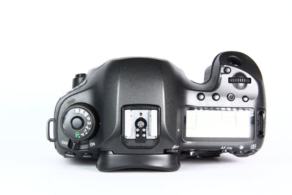 Cámara Digital CANON 5DSR. Solo cuerpo. Usada.