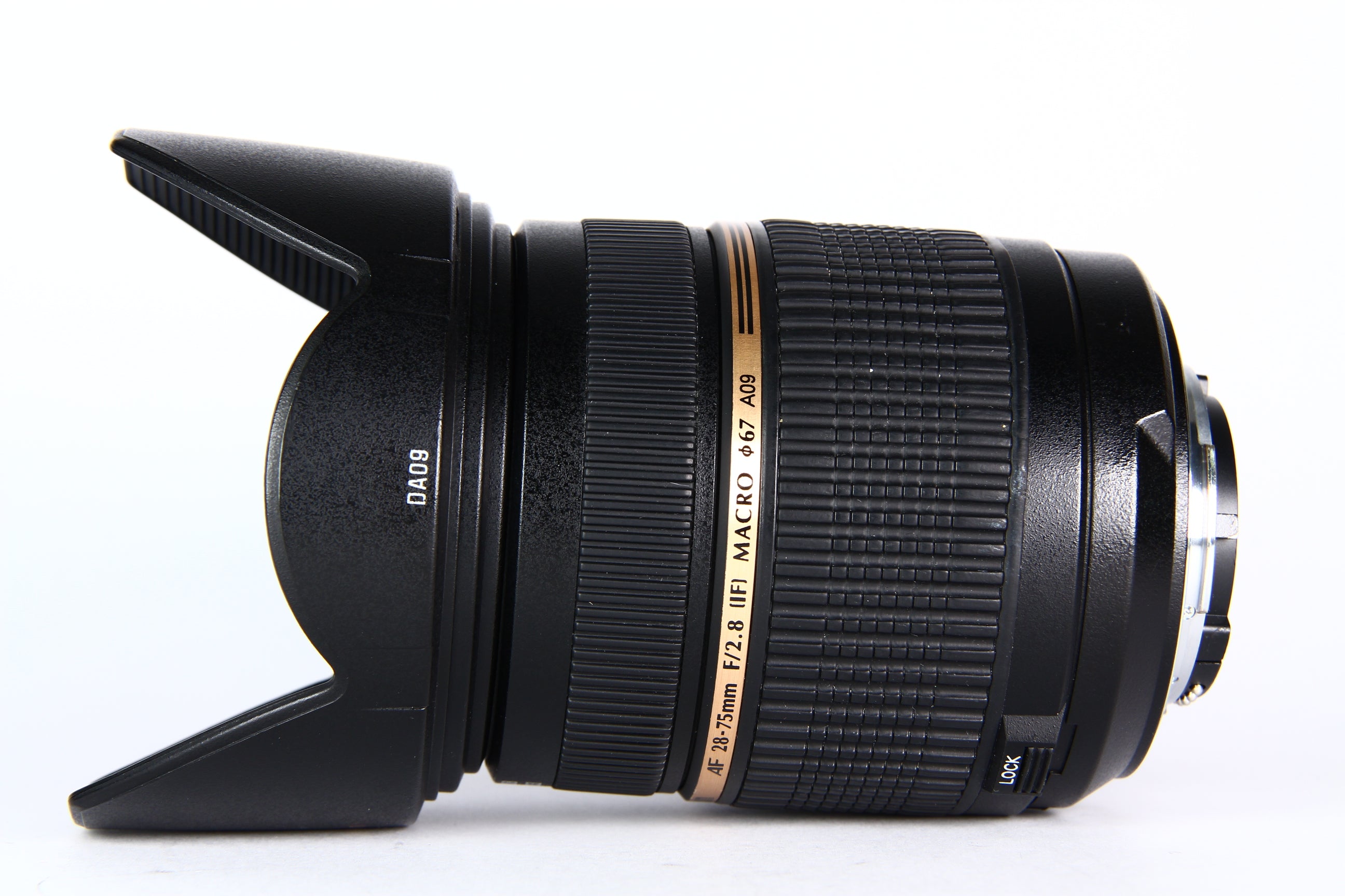 Lente TAMRON para Nikon 28-75mm F2.8. IF MACRO. Usado