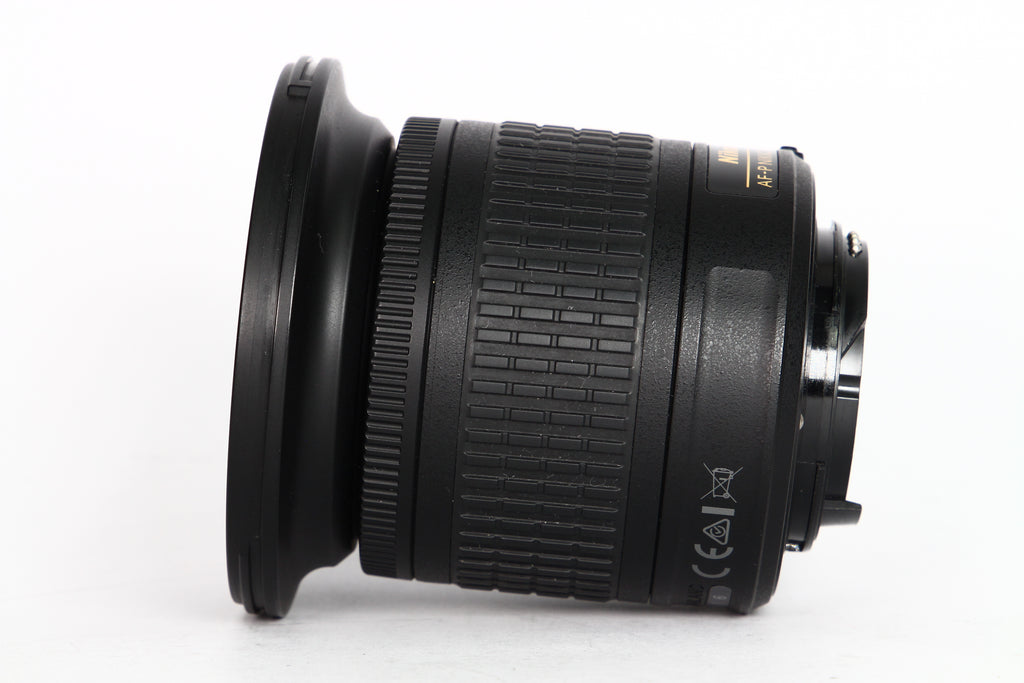 Lente NIKKOR AF-P 10-20mm F4.5-5.6 G VR para NIKON. Usado