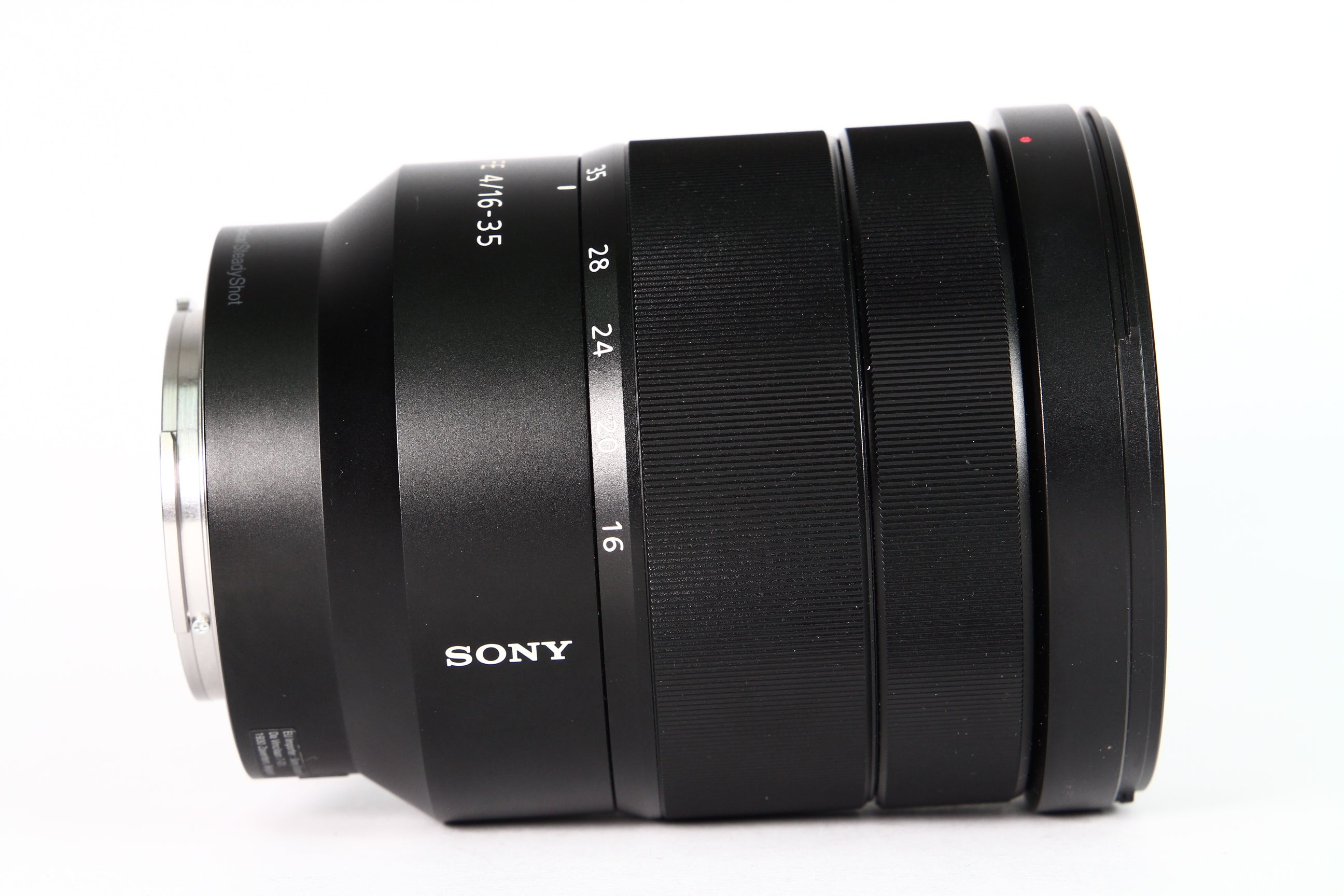 Lente SONY FE 16-35mm F4 ZA OSS. Usado