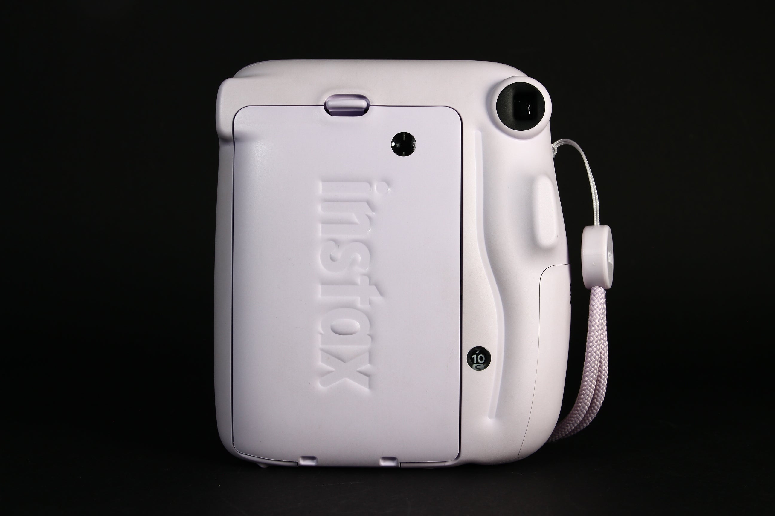 Cámara Instantánea Fujifilm Instax Mini 11. Usada