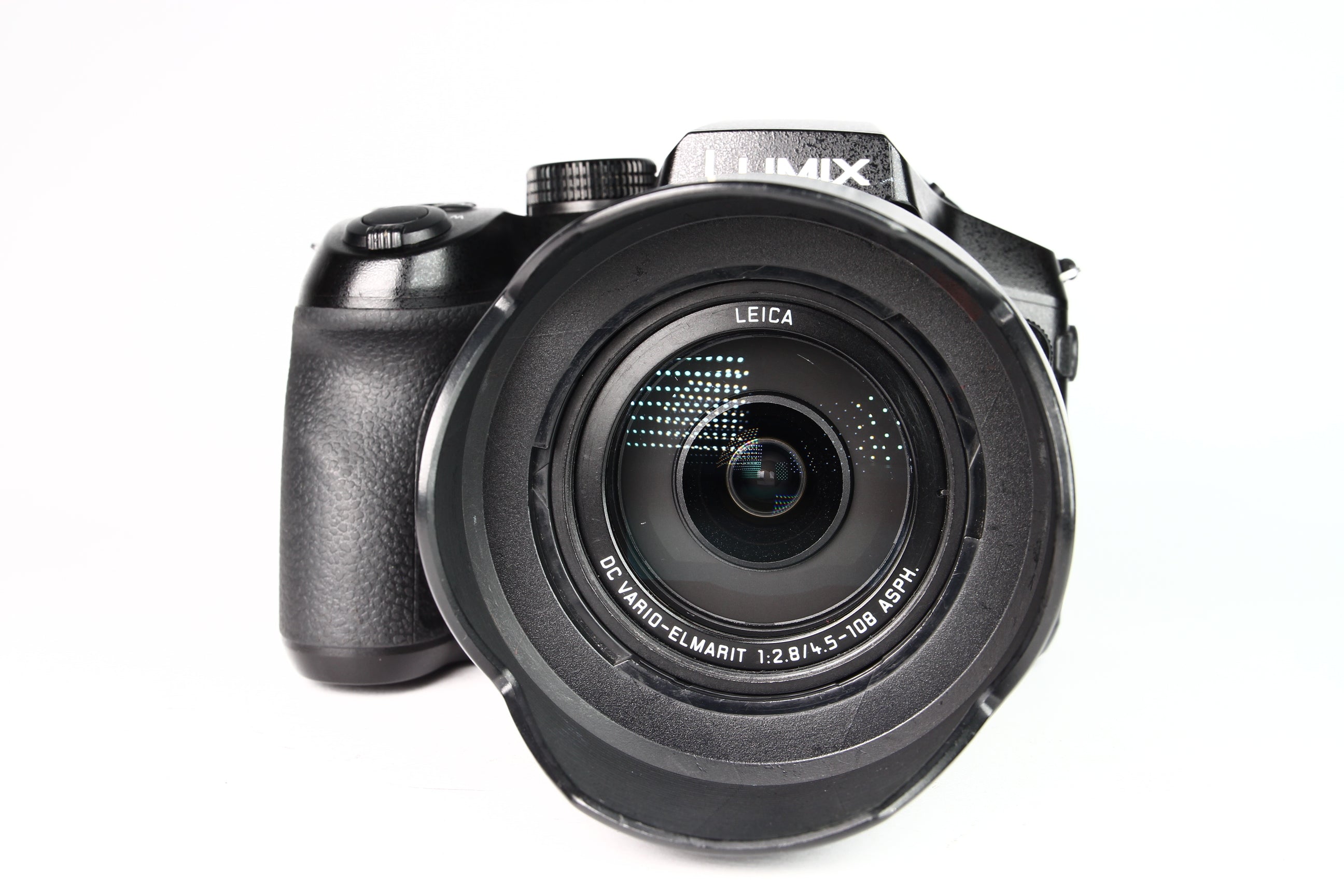 Cámara Digital Compacta Panasonic Lumix DMC-FZ300. Usada