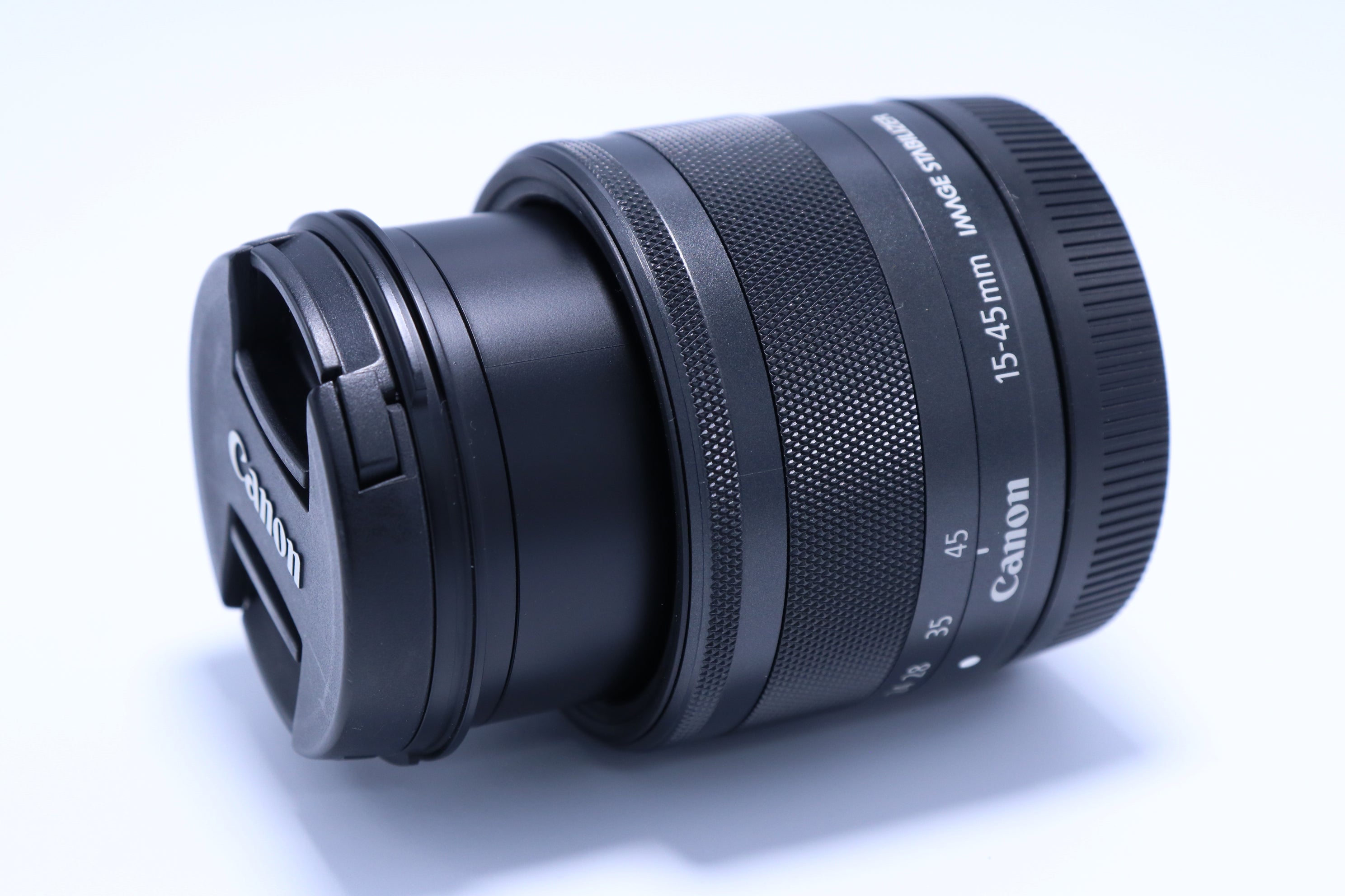 Lente CANON EF-M 15-45mm F3.5-6.3. Usado.