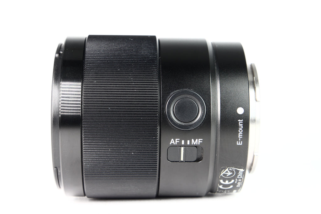 Lente SONY FE 35mm F:1.8. Usado
