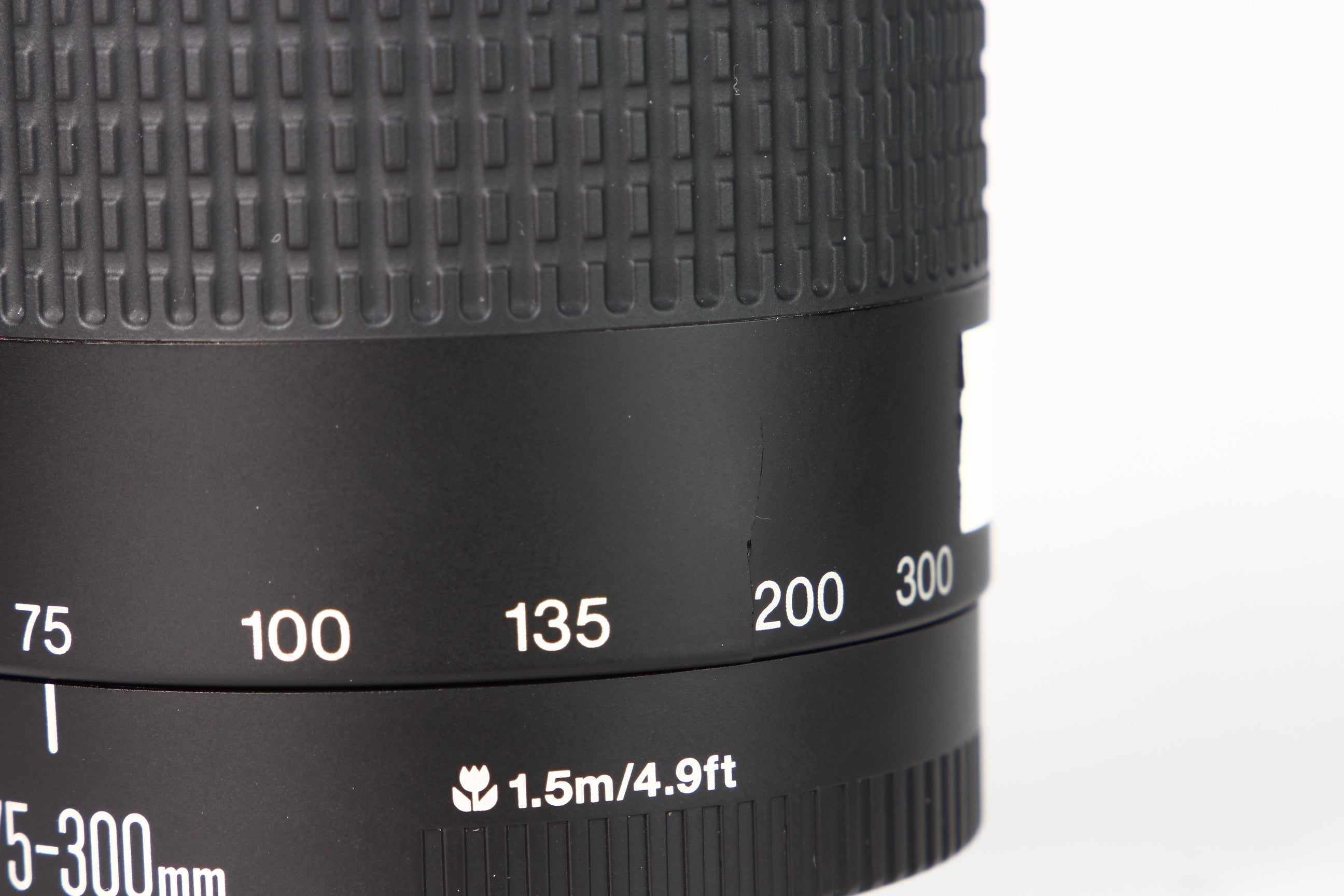 Lente CANON EF 75-300 F4-5.6 III. Usado