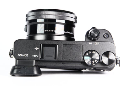 Cámara Digital SONY A6400 con lente 16-50mm. Usada