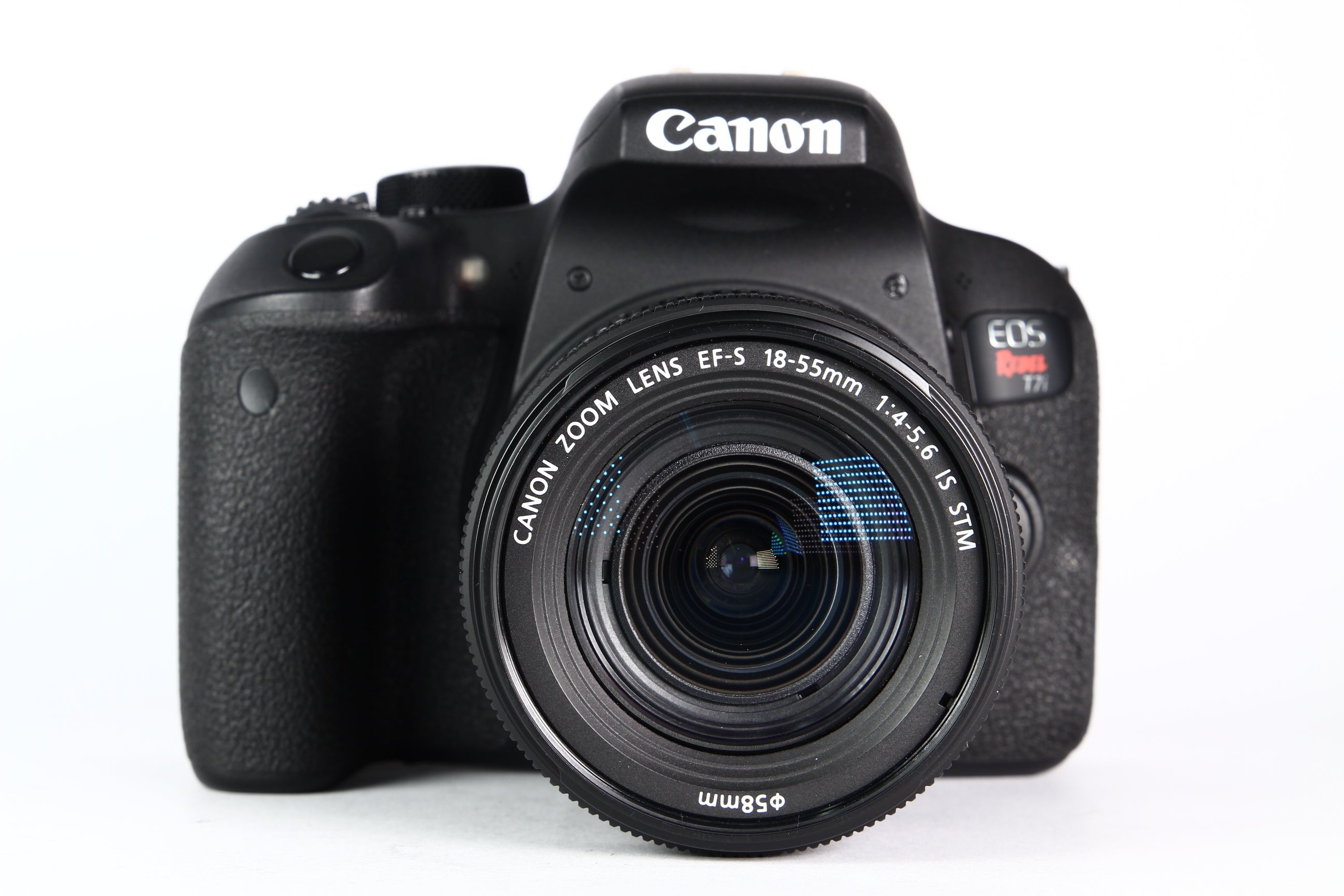 Cámara Digital CANON T7i Lente 18-55mm IS STM. Usada