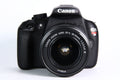 Cámara Digital CANON T5 Lente 18-55mm. Usada