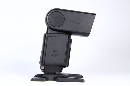 Flash Sony Speedlite HVL-F45RM. Usado