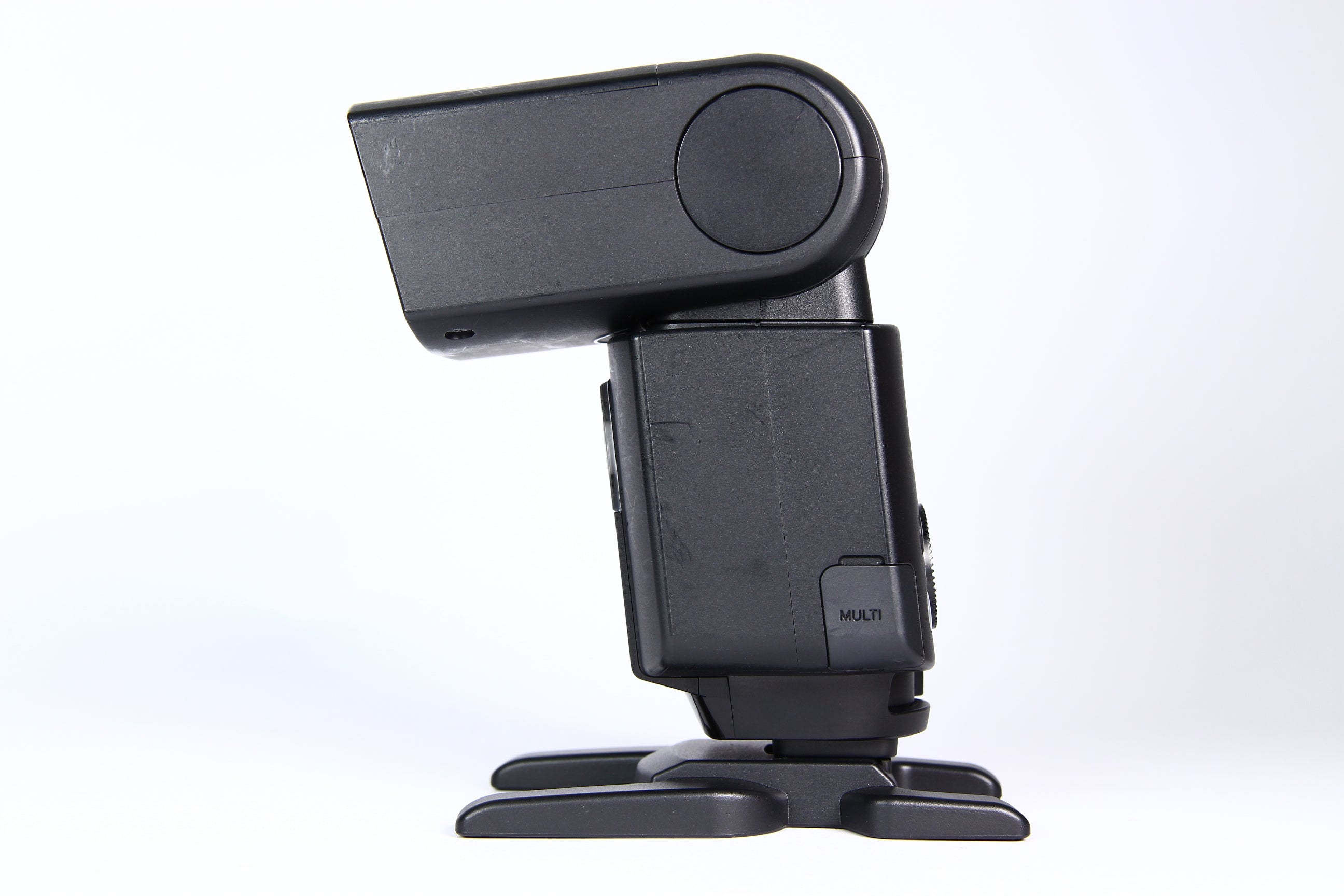 Flash Sony Speedlite HVL-F45RM. Usado