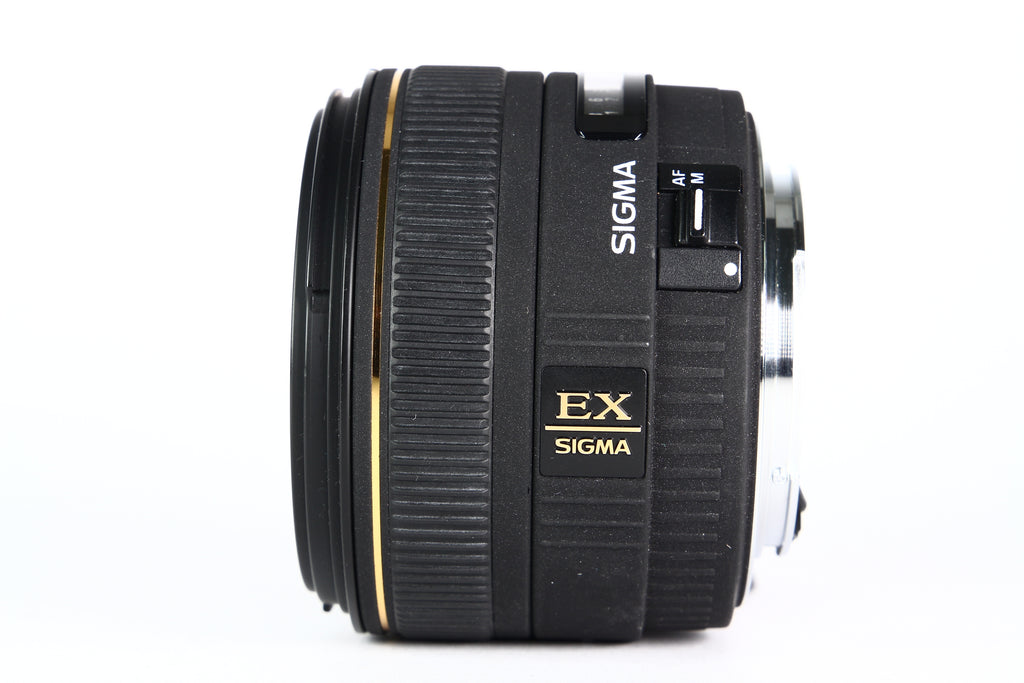 Lente SIGMA para CANON EF-S 30mm F1.4. Usado