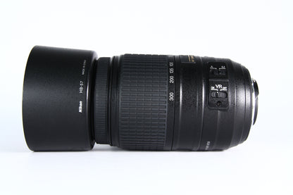 Lente NIKON 55-300mm F4-5.6 DX VR. Usado