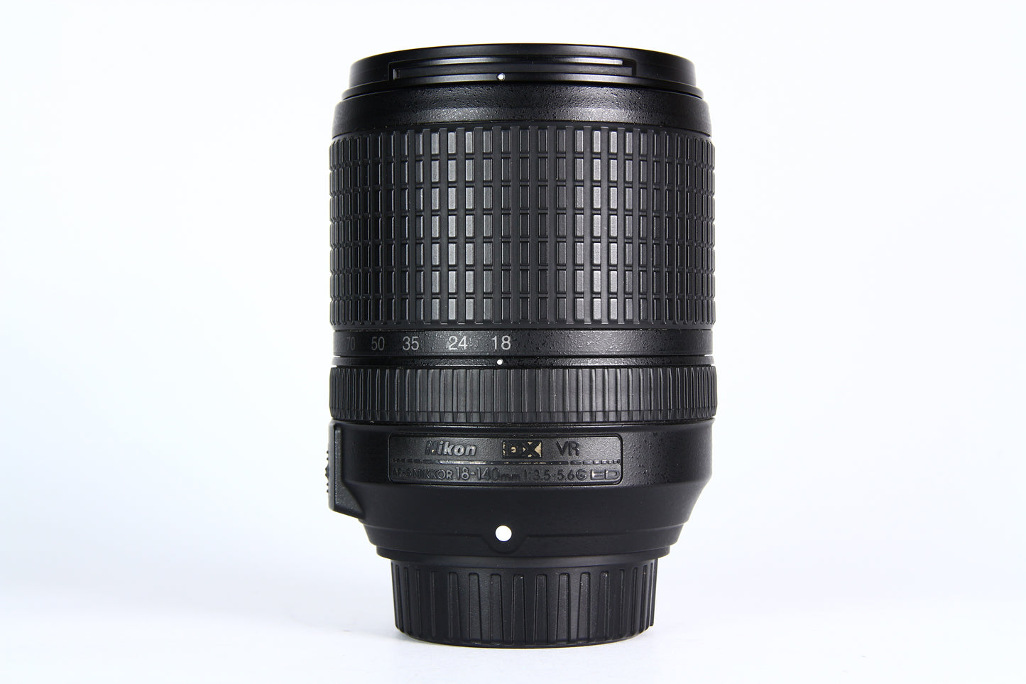 Lente NIKKOR DX AF-S 18-140mm VR G ED F4-5.6 Para NIKON. Usado