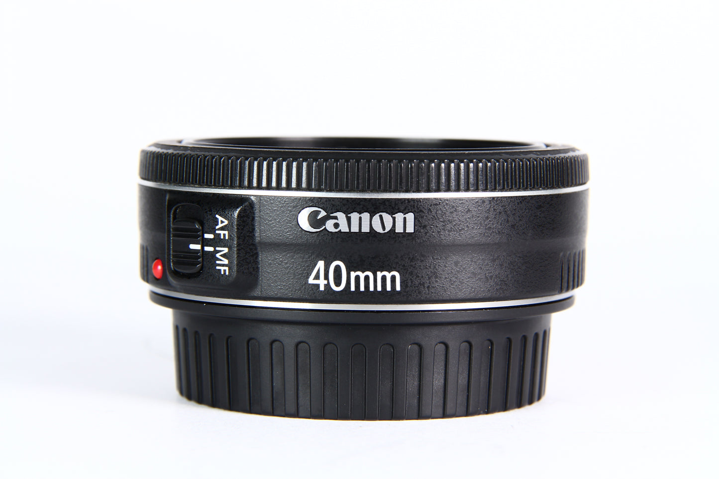 Lente CANON EF 40mm F2.8. Usado